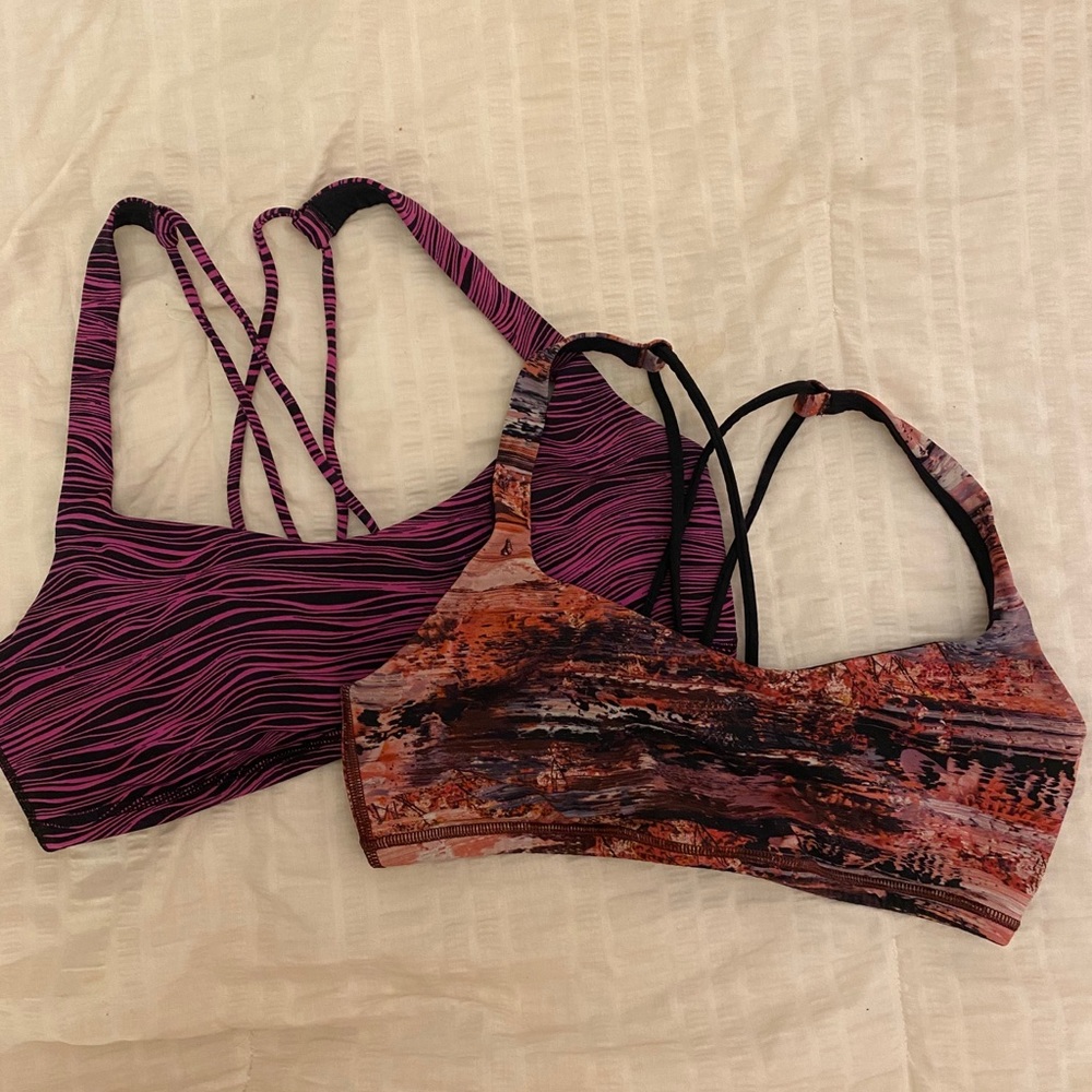 Lululemon Sports bras!! Size: 6